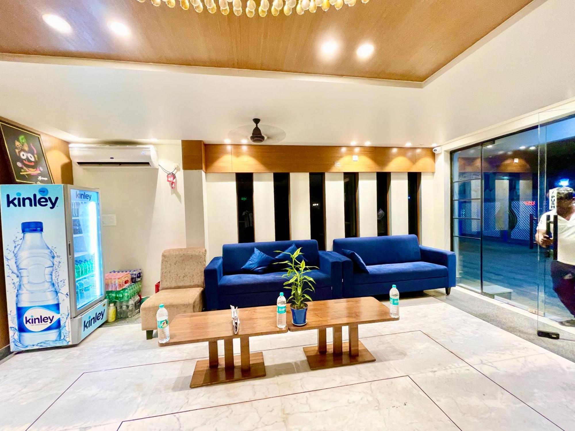 Hotel Rb International ! Puri Near-Sea-Beach-And-Temple Fully-Air-Conditioned-Hotel With-Lift-And-Card Payment Accepted-Parking-Facility, Best Hotel In Puri Exterior foto
