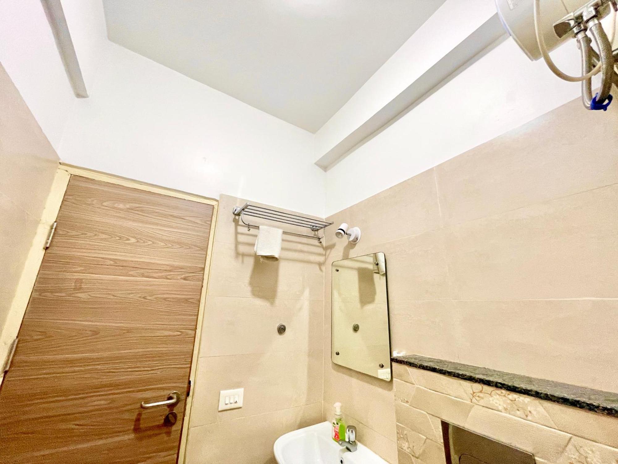 Hotel Rb International ! Puri Near-Sea-Beach-And-Temple Fully-Air-Conditioned-Hotel With-Lift-And-Card Payment Accepted-Parking-Facility, Best Hotel In Puri Exterior foto