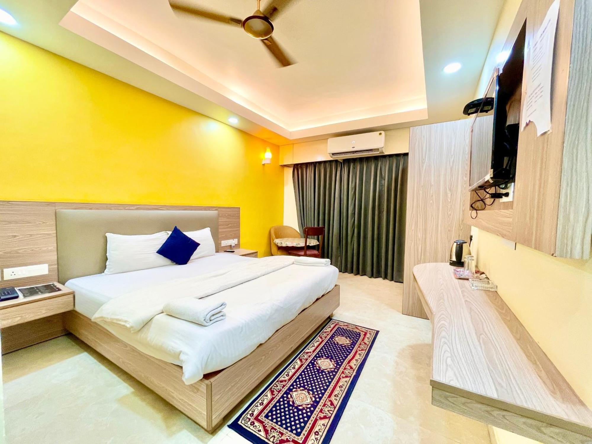 Hotel Rb International ! Puri Near-Sea-Beach-And-Temple Fully-Air-Conditioned-Hotel With-Lift-And-Card Payment Accepted-Parking-Facility, Best Hotel In Puri Exterior foto