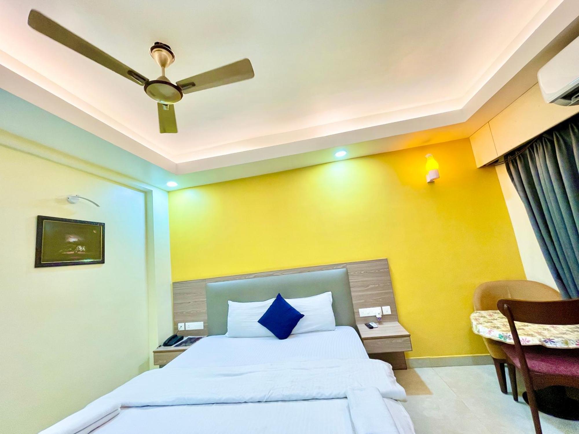 Hotel Rb International ! Puri Near-Sea-Beach-And-Temple Fully-Air-Conditioned-Hotel With-Lift-And-Card Payment Accepted-Parking-Facility, Best Hotel In Puri Exterior foto