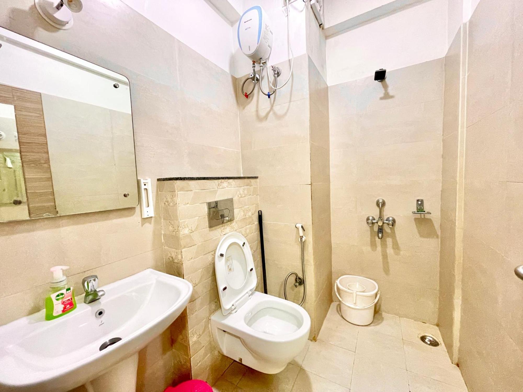 Hotel Rb International ! Puri Near-Sea-Beach-And-Temple Fully-Air-Conditioned-Hotel With-Lift-And-Card Payment Accepted-Parking-Facility, Best Hotel In Puri Exterior foto