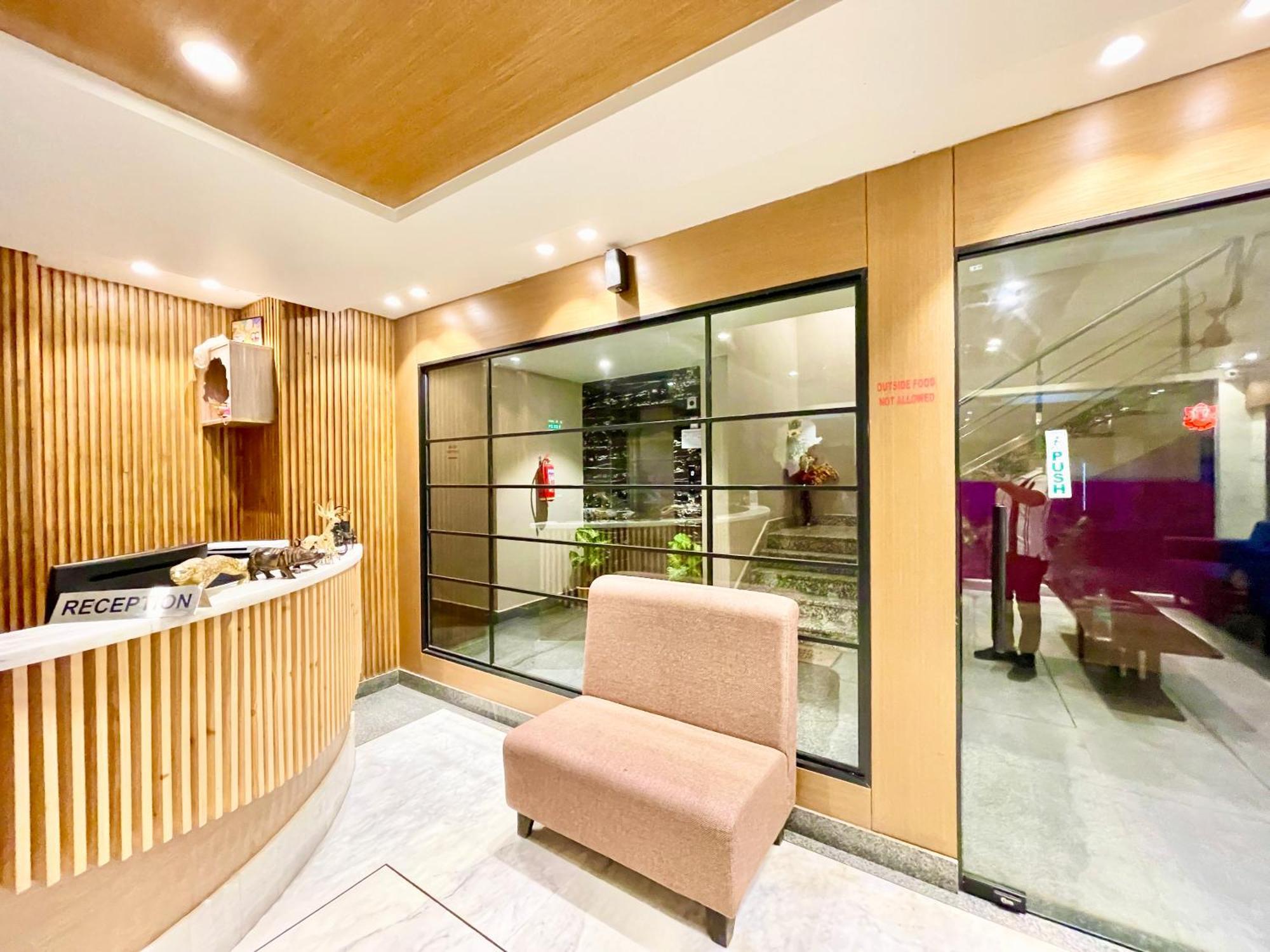 Hotel Rb International ! Puri Near-Sea-Beach-And-Temple Fully-Air-Conditioned-Hotel With-Lift-And-Card Payment Accepted-Parking-Facility, Best Hotel In Puri Exterior foto