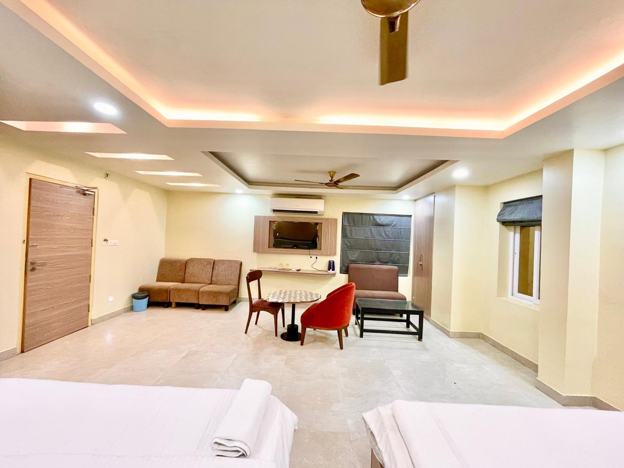 Hotel Rb International ! Puri Near-Sea-Beach-And-Temple Fully-Air-Conditioned-Hotel With-Lift-And-Card Payment Accepted-Parking-Facility, Best Hotel In Puri Exterior foto